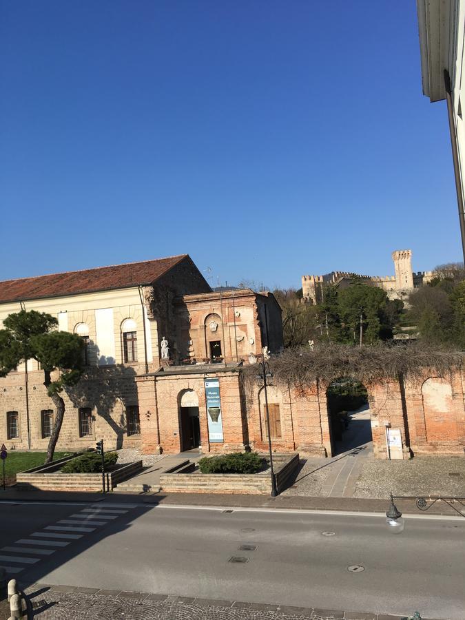 Hotel Centrale Este Εξωτερικό φωτογραφία