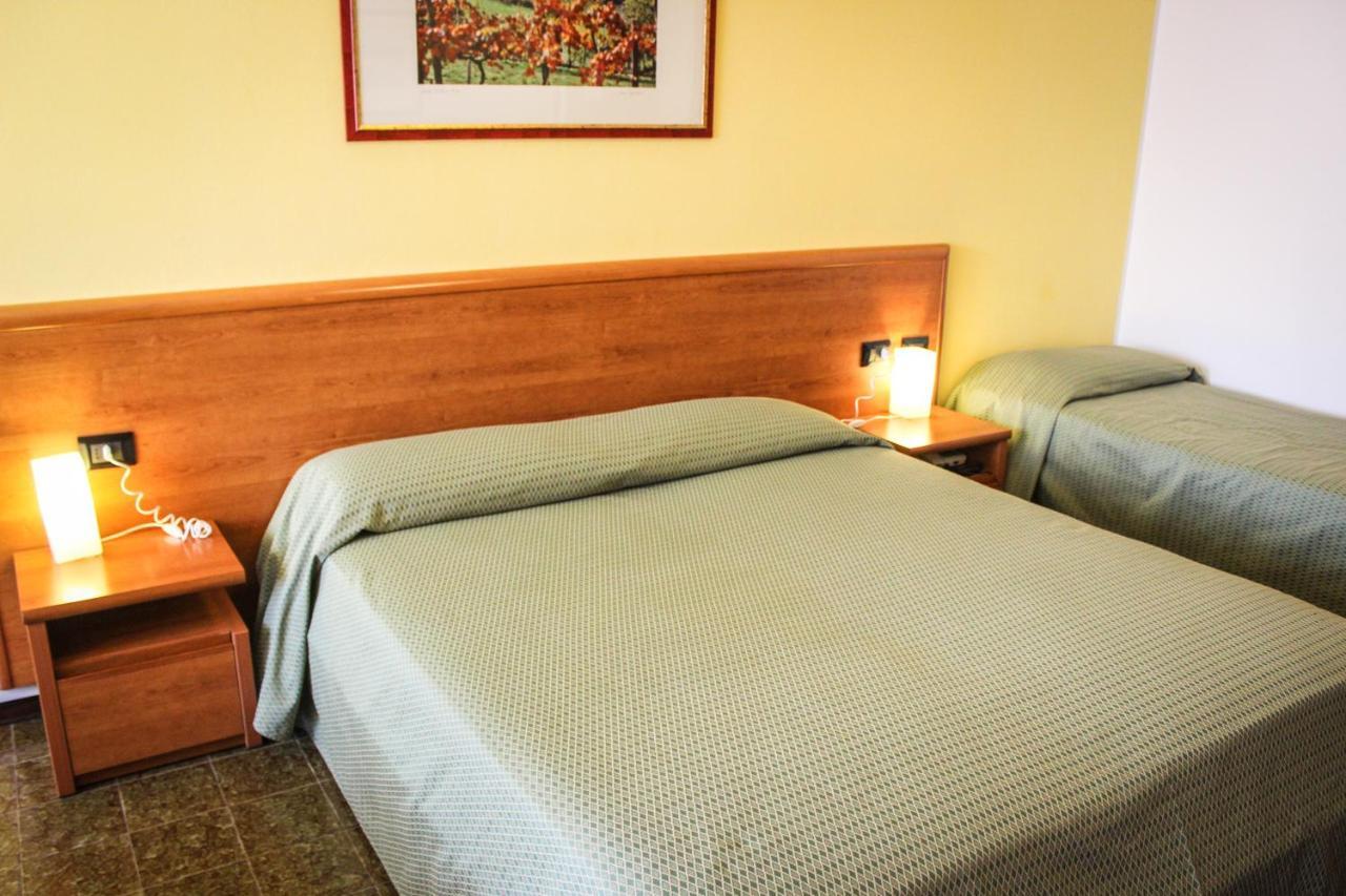 Hotel Centrale Este Εξωτερικό φωτογραφία
